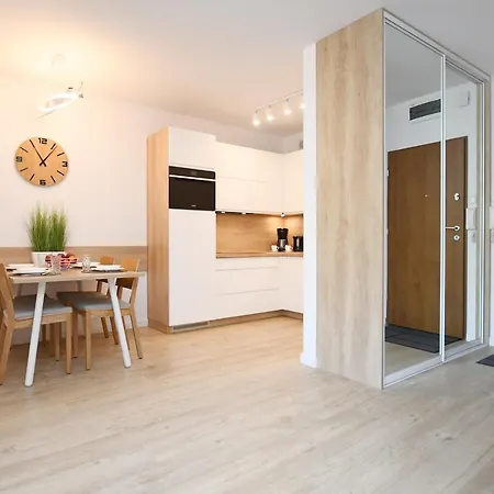 Апартаменти Nadmorskie Tarasy Navigator Baseny Sauna, Silownia Gratis Колобжег